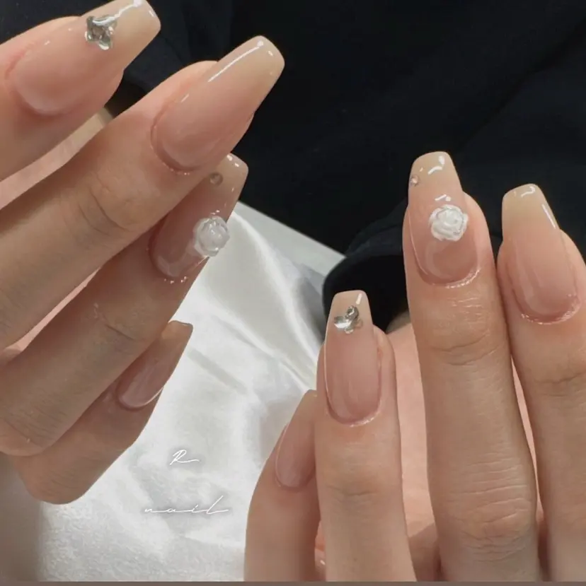 R nail 市川店の掲載