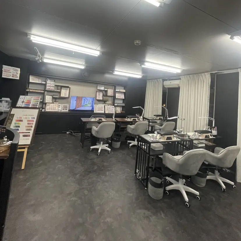 HIN NAILの掲載
