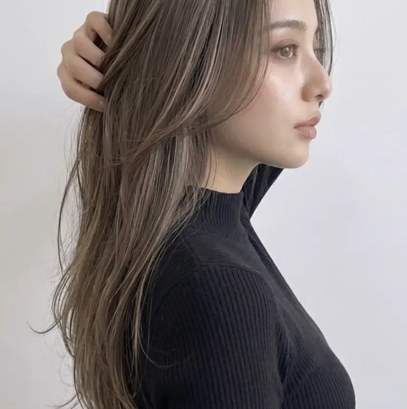 顔まわりレイヤー× 韓国ヘアオタベシンヤの掲載