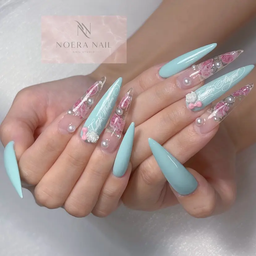 NOERA NAIL チップ長さ出し大塚店の掲載