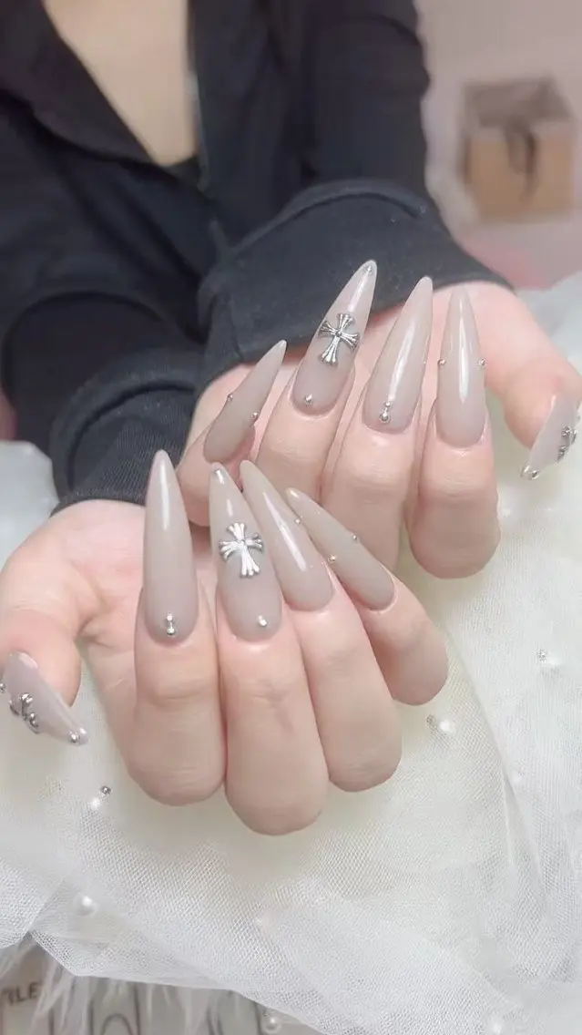 小林 ゆりの掲載