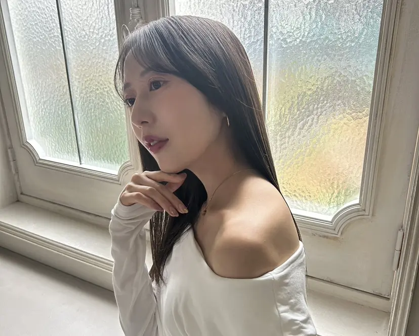 Rina🎀愛され| 多幸感艶髪ベージュの掲載