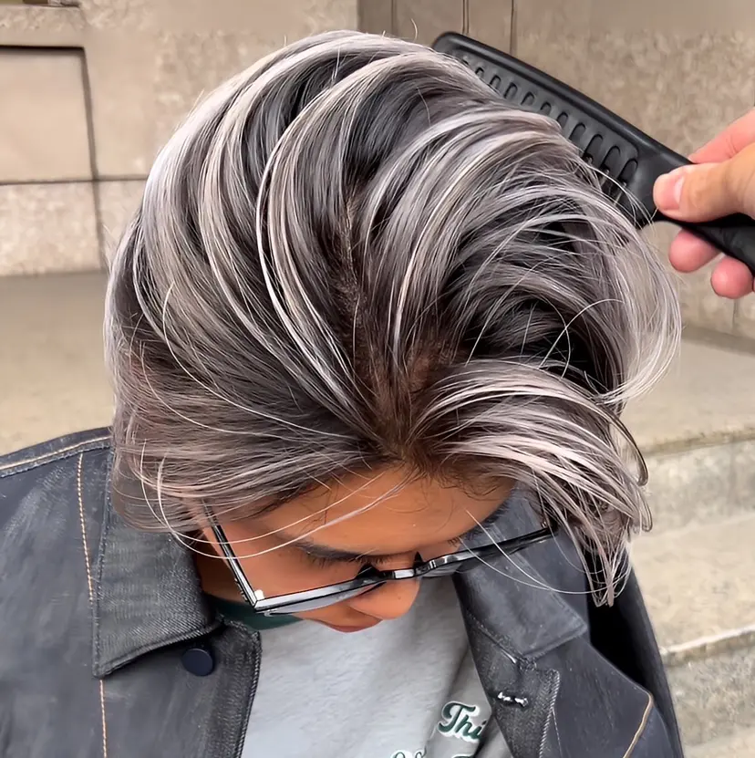 Mika XELVEの掲載