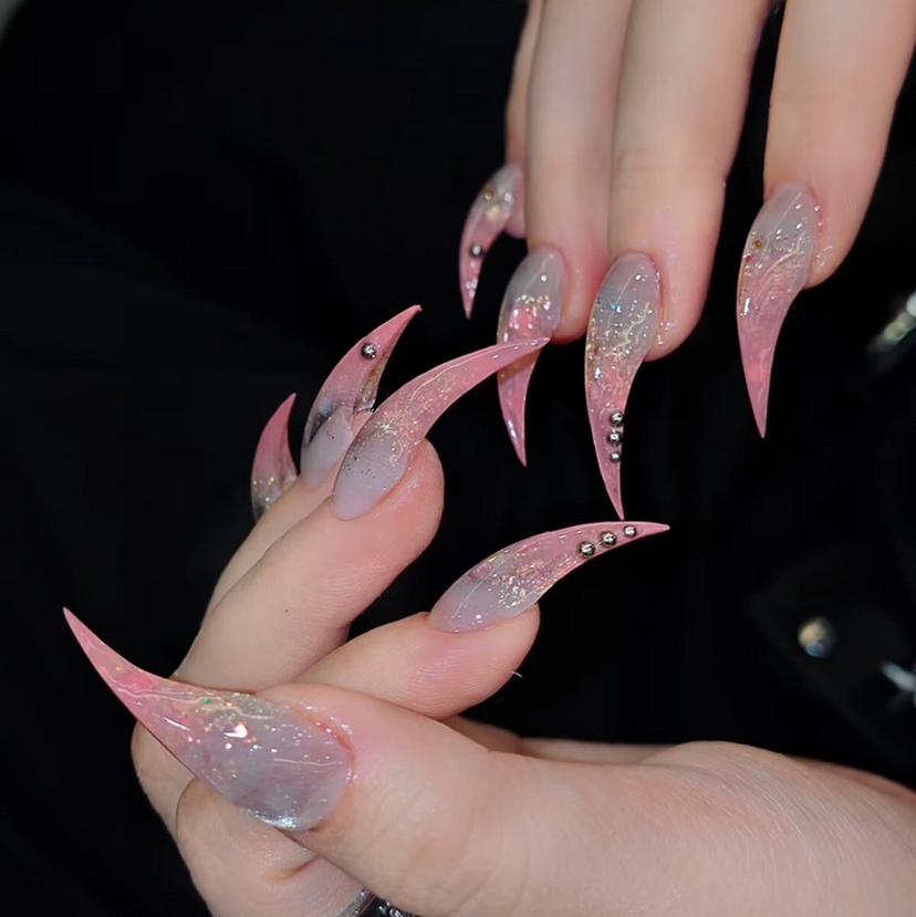 NYRA ちゃん YIA Nail 2の掲載