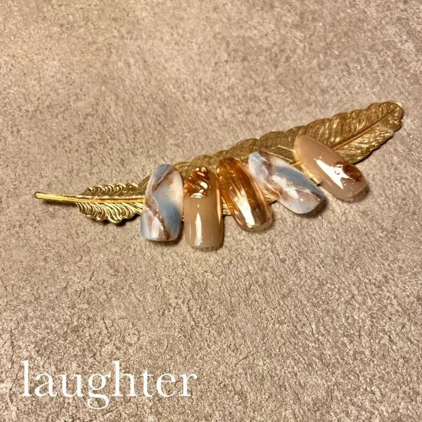 laughter nailの掲載