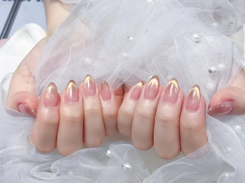H1 Nail カオリの掲載
