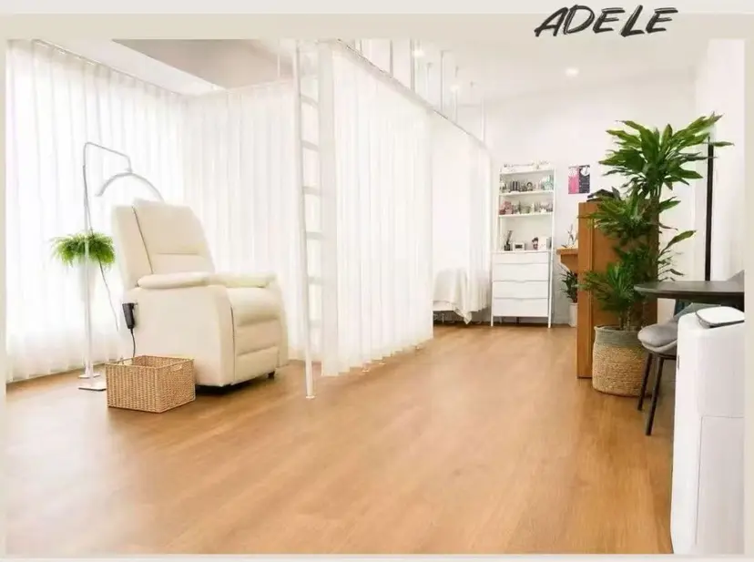 ADELE まつげ専門店の掲載