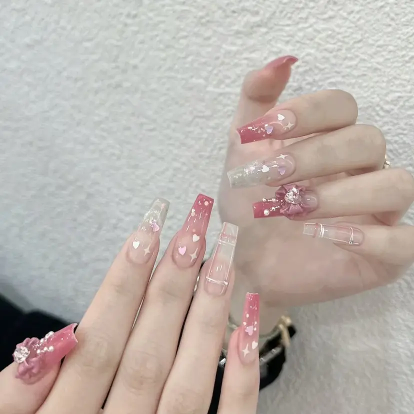 Minami Nailの掲載