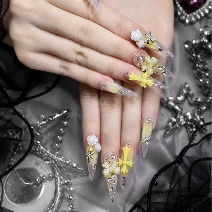 Reika _ Royalの掲載
