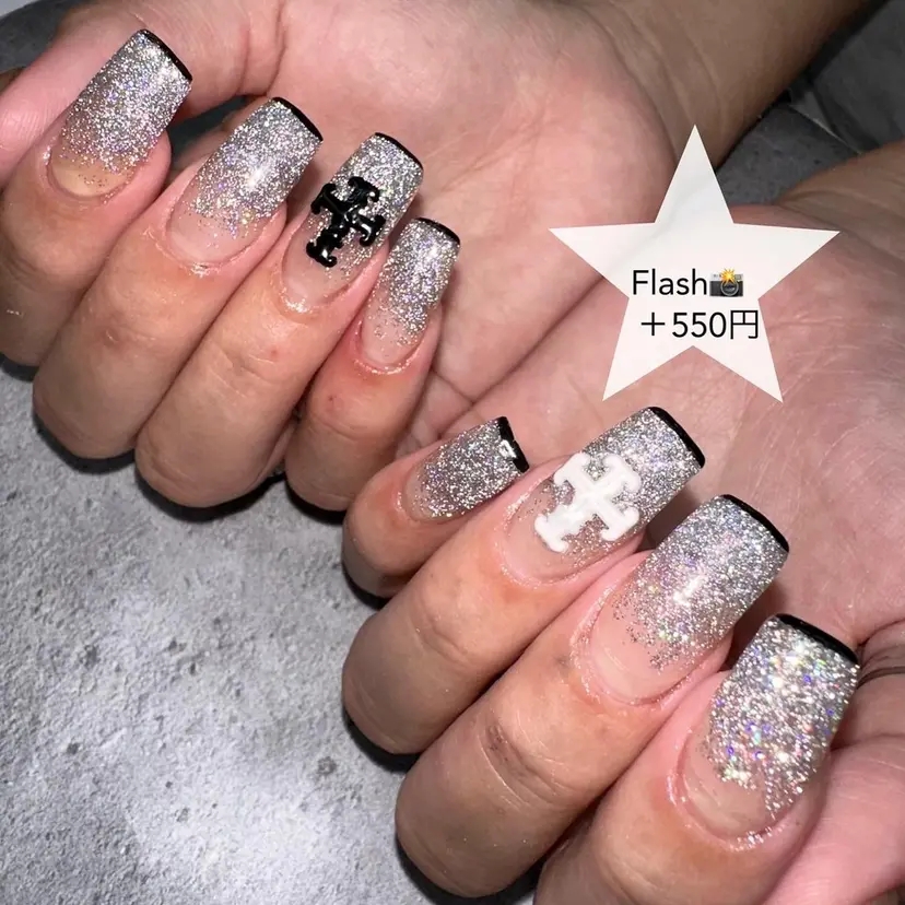 esNail&eye イーズネイル&アイの掲載