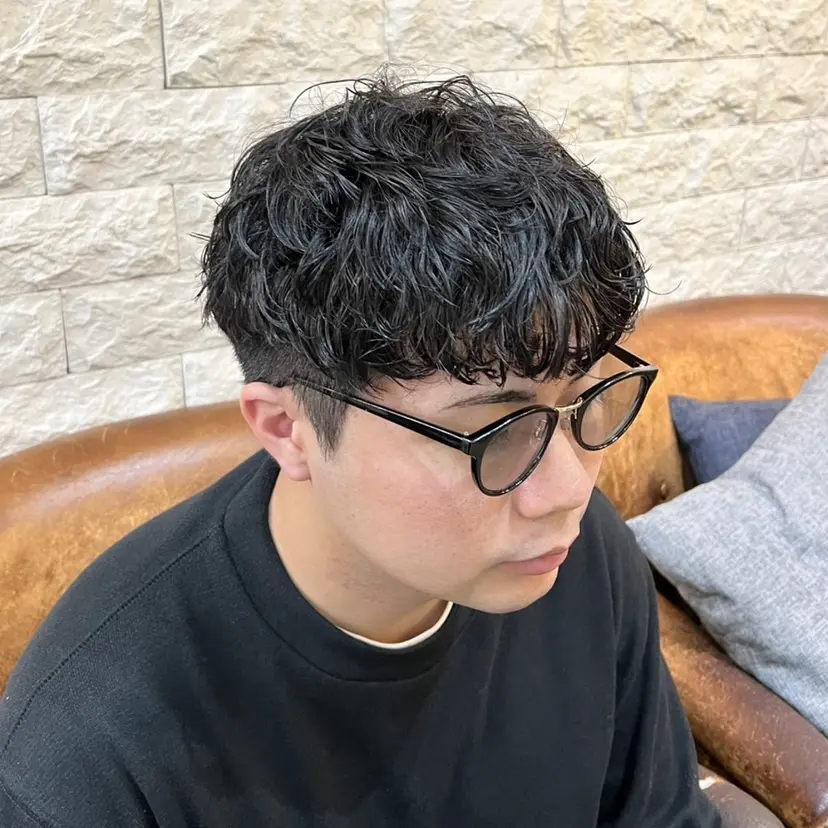 ハイトーン/デザイン カラー山下莉歩の掲載