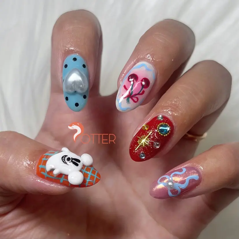 OTTER NAILの掲載