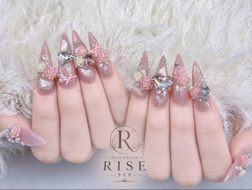 RISE Nail Salonの掲載