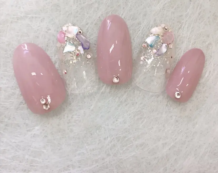 ネイルサロン halekulaniの掲載