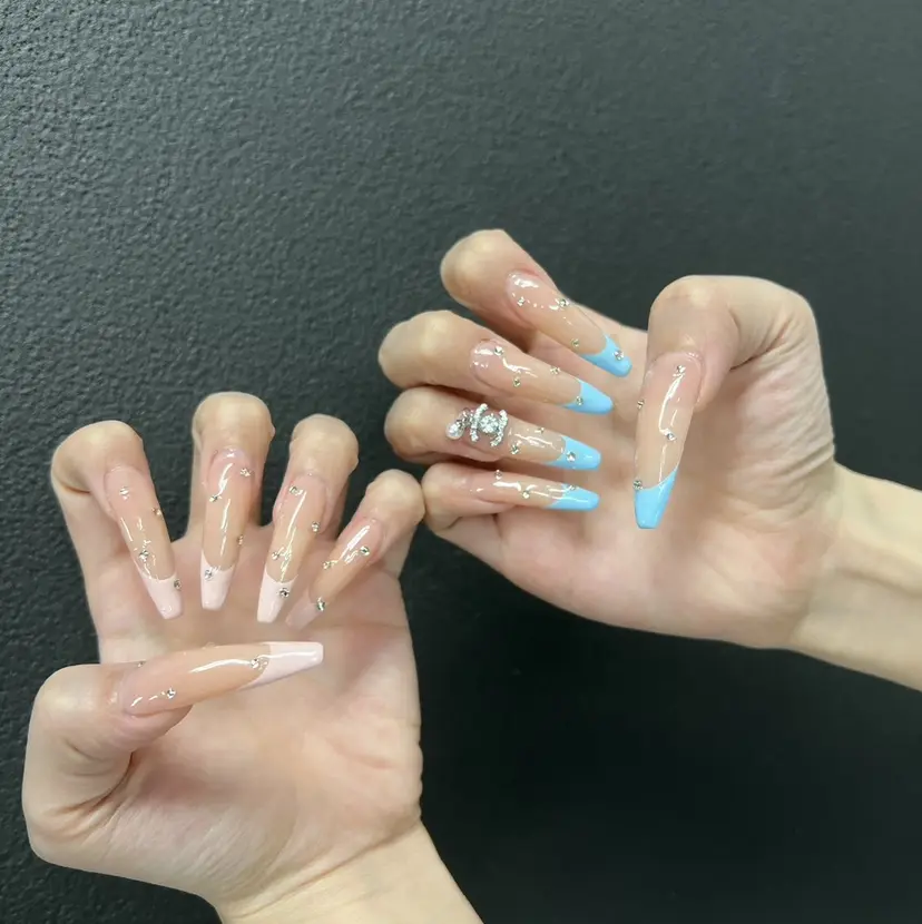 Emiii Ana.chuoの掲載
