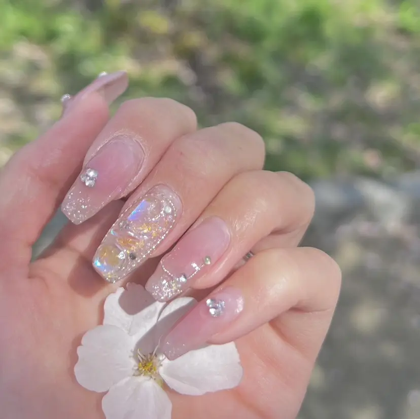 Lumière nail_RIKAの掲載