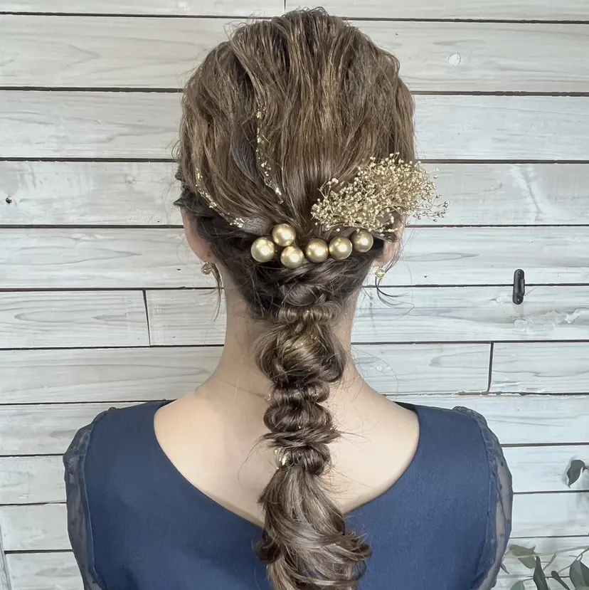 西林 玲那/ヘアセットの掲載