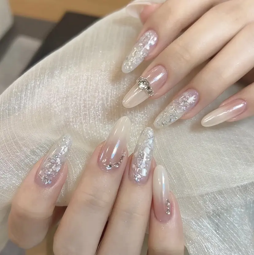 アオイnail モモの掲載
