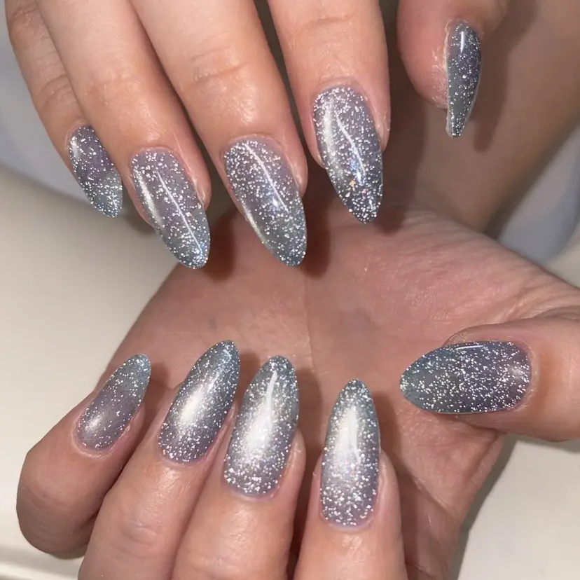 Lily Nailの掲載