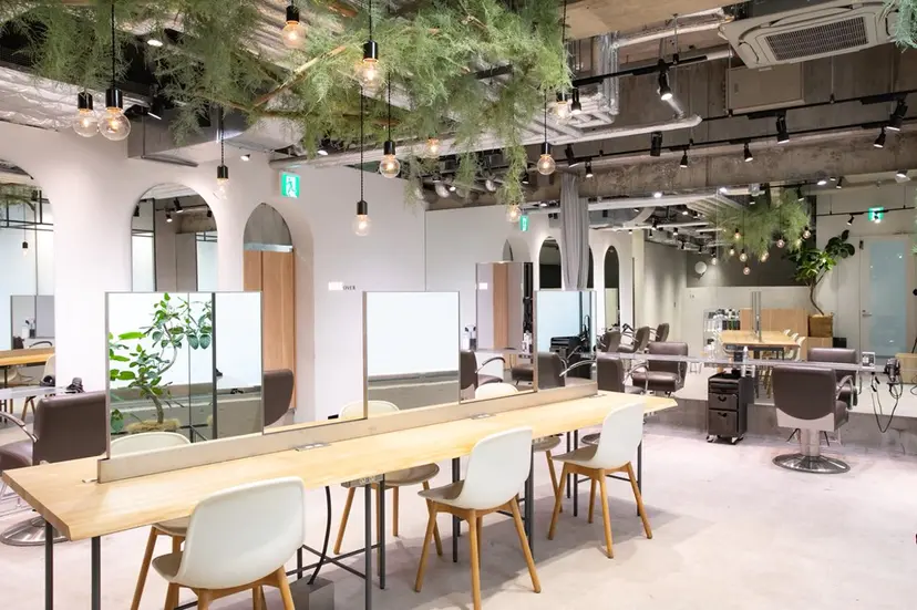 真子由衣奈/大手町 / 丸の内 / 東京の掲載