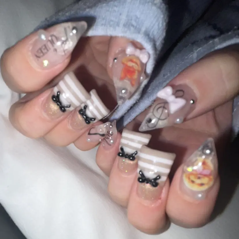 IROHA NAIL Kurumi🪽🫧の掲載