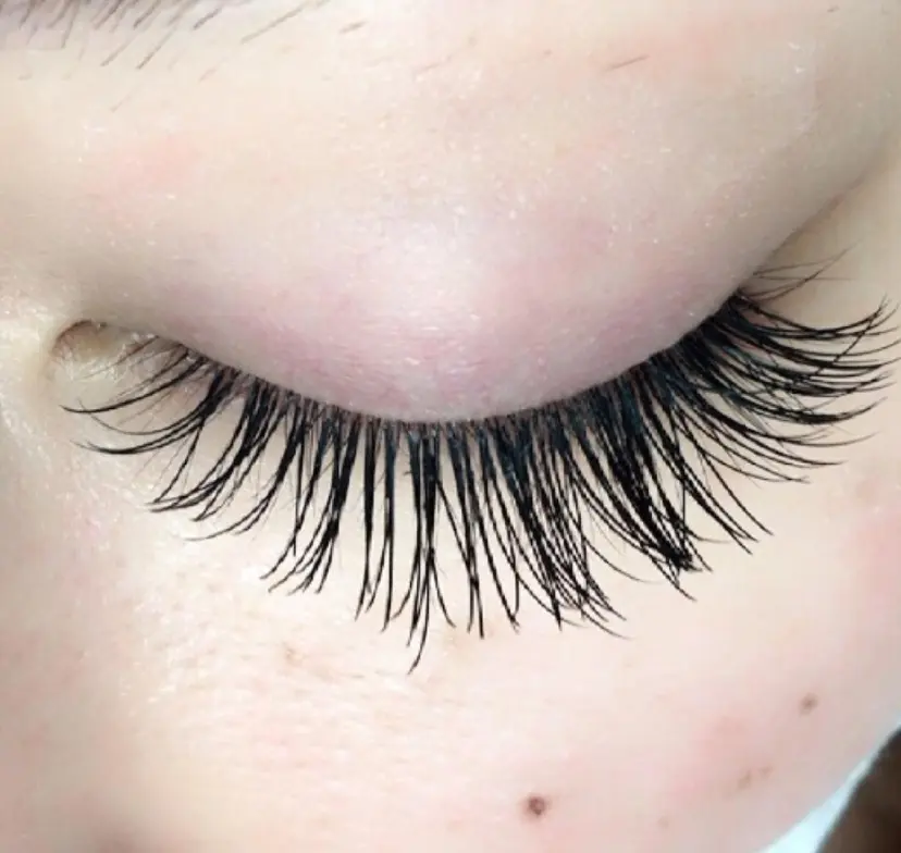 Lash salon Blinkの掲載