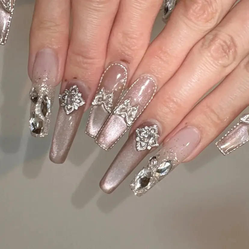 Nail Salon Dahliaの掲載