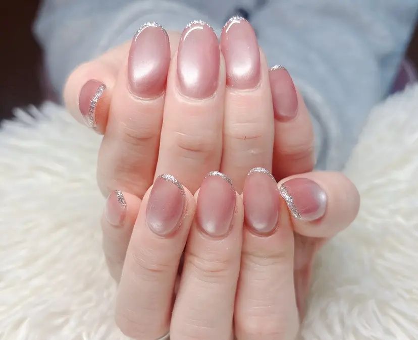 パッチリオメメ Lianaの掲載