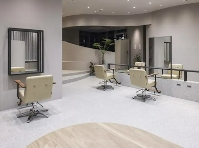 森山 佳小里/カラー /似合わせカットの掲載