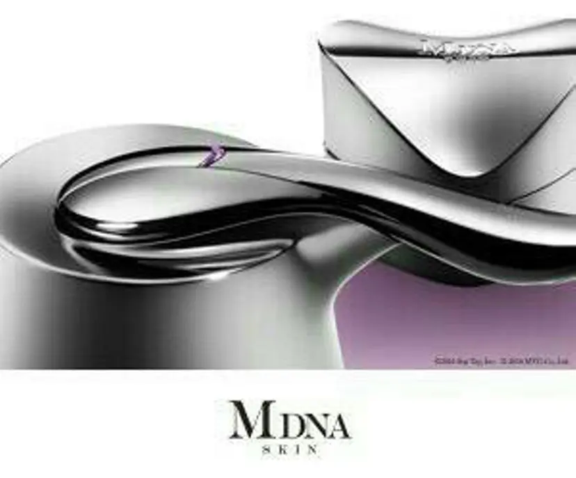 橋本 麻希の掲載