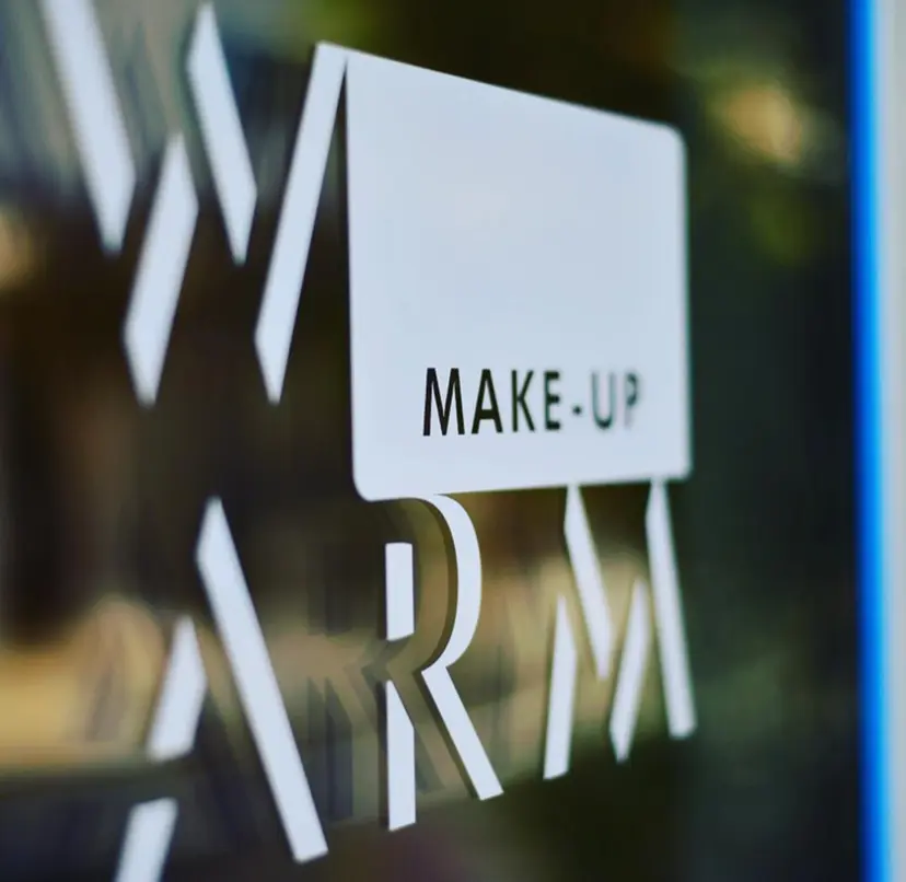 MAKEーUP WARMの掲載