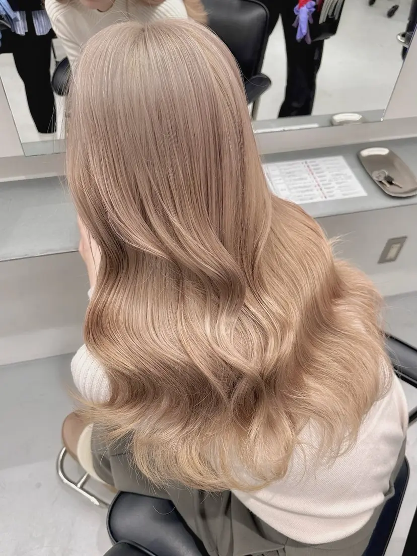 ベージュカラー/新潟 カラー特化/落合優吾の掲載