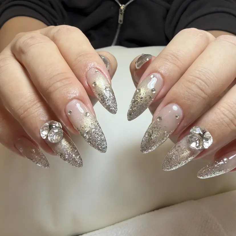 REPE  nail maoの掲載