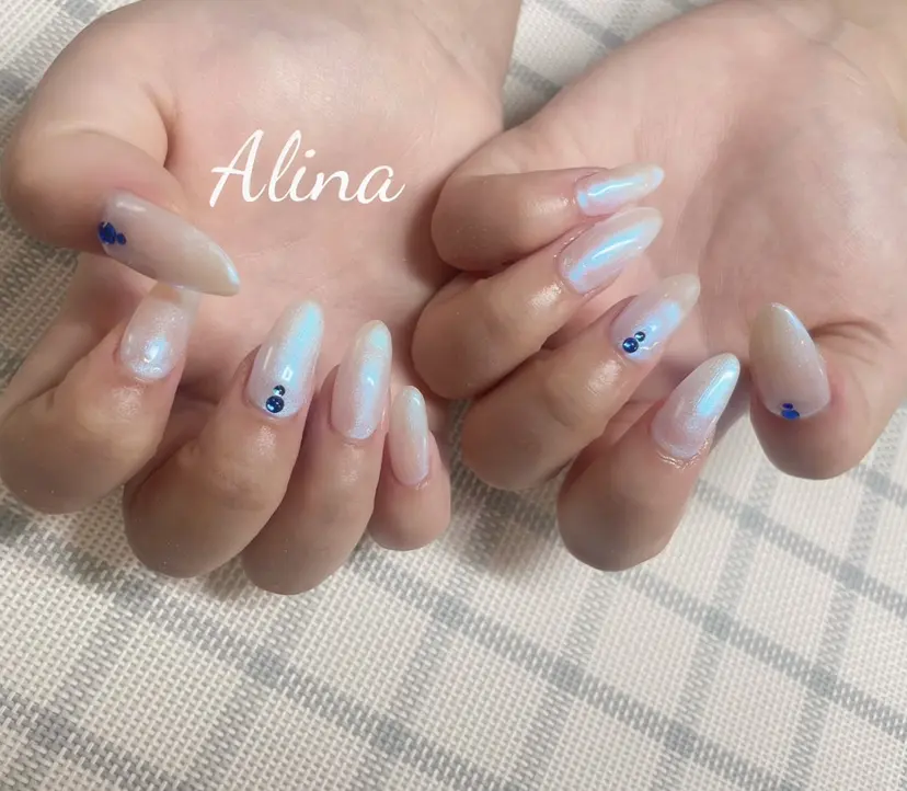 Alina エリナの掲載