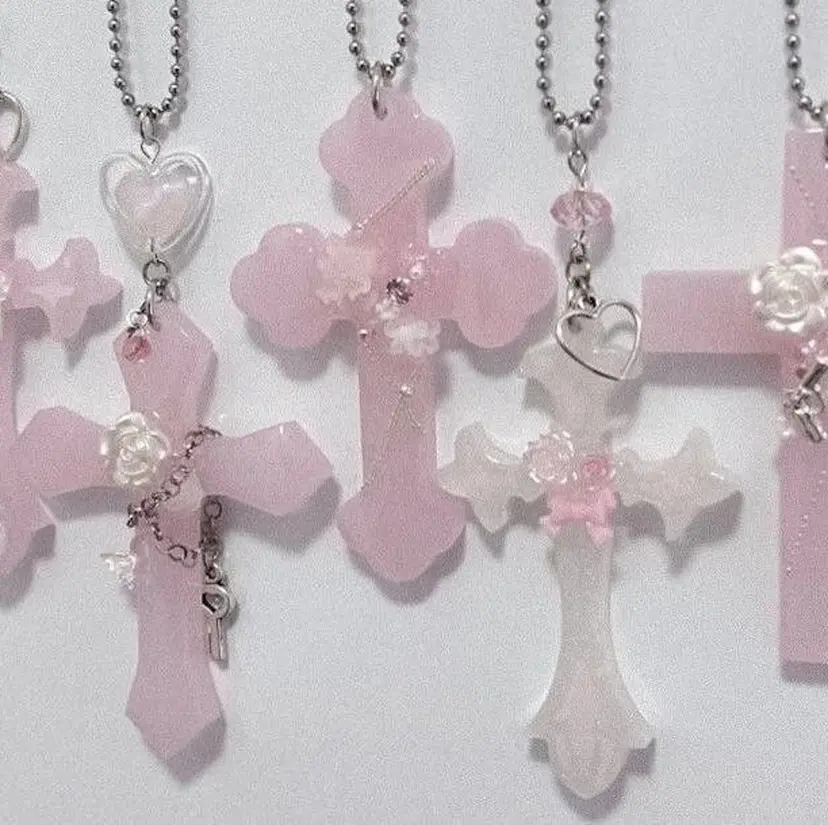 YUI  アイリスト ᐩᕀ UNELMAの掲載