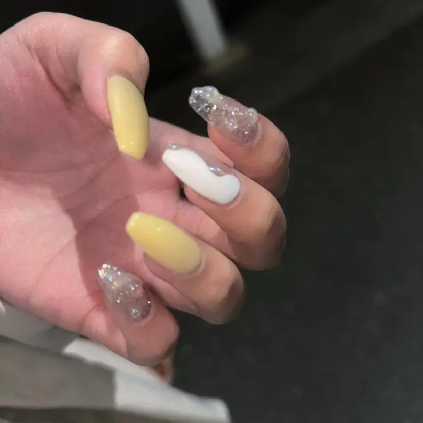 china 🌙.・+の掲載