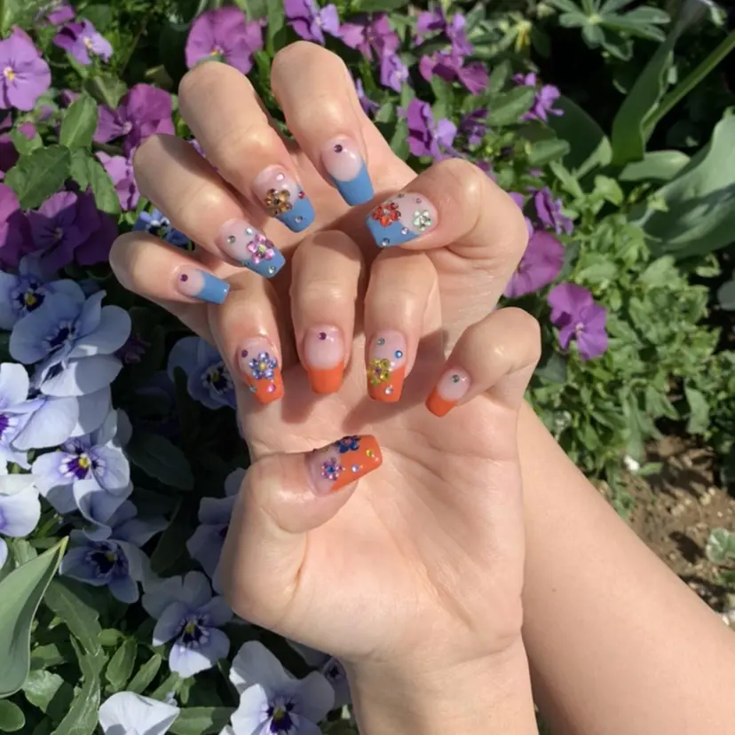 SAPHIR nail & eyeの掲載