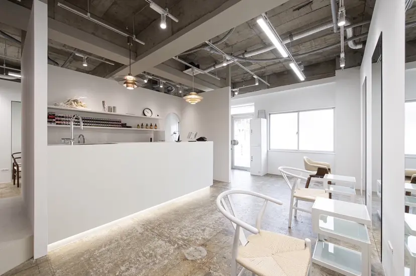 可愛いパーマスタイル といえばISSEYの掲載