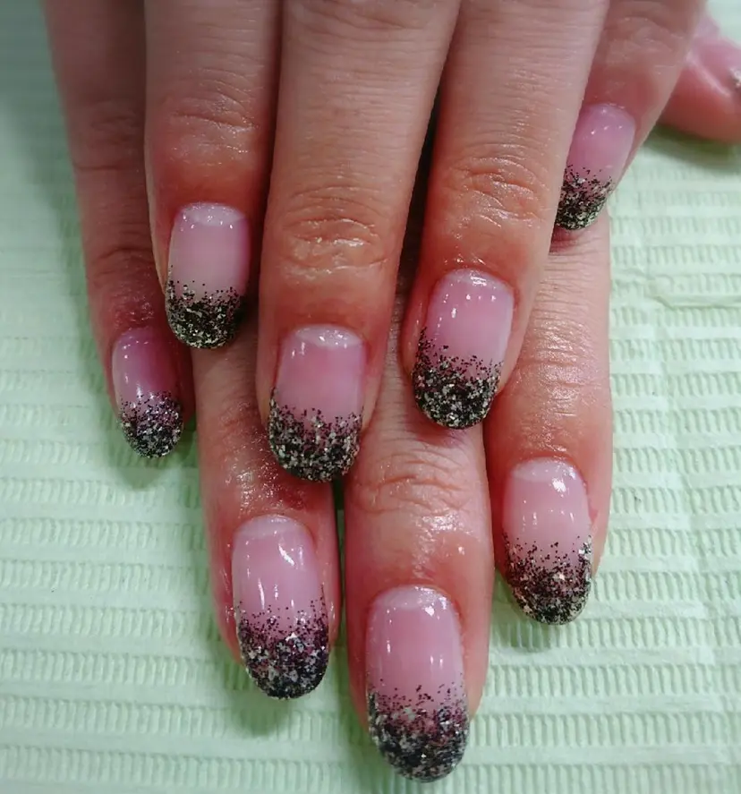 井川 佳奈の掲載