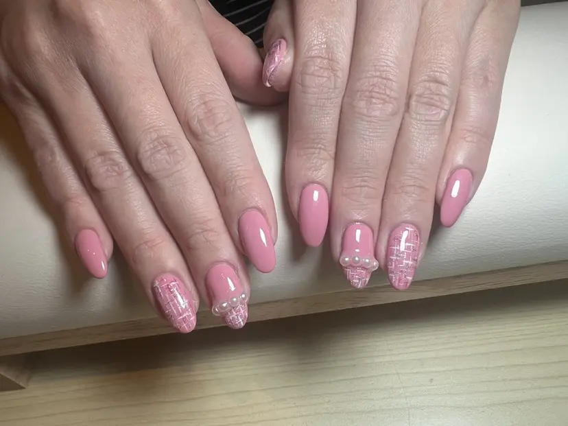 ニー ビーシャの掲載