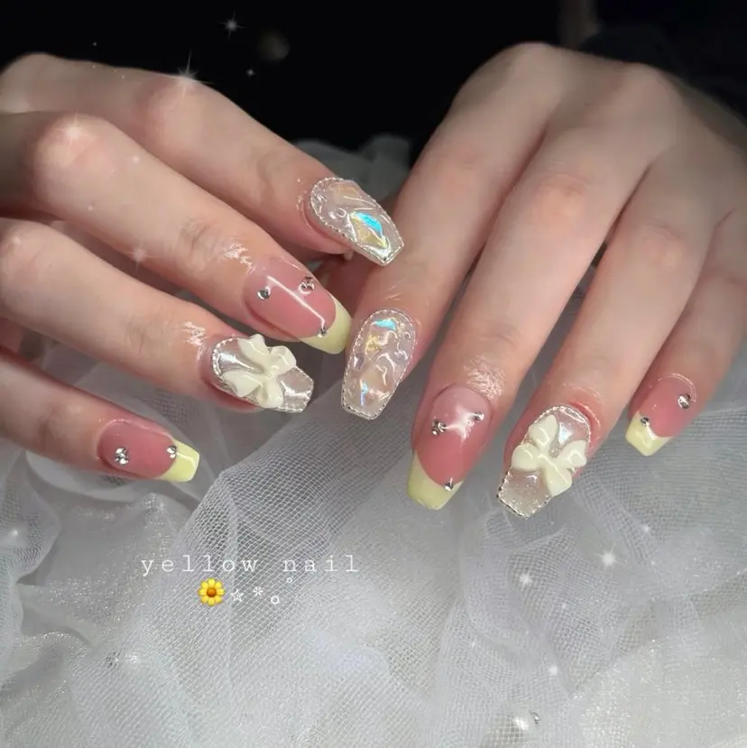 🎀 AYANEの掲載