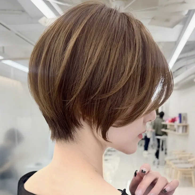 三鷹で1番ショート ボブをカットする新谷の掲載
