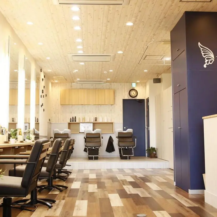 nina【ニーナ】  三軒茶屋の掲載