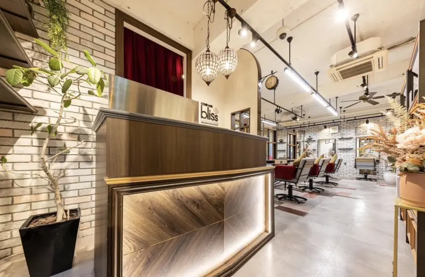 小川結菜 予約不可　掲載試験中の掲載