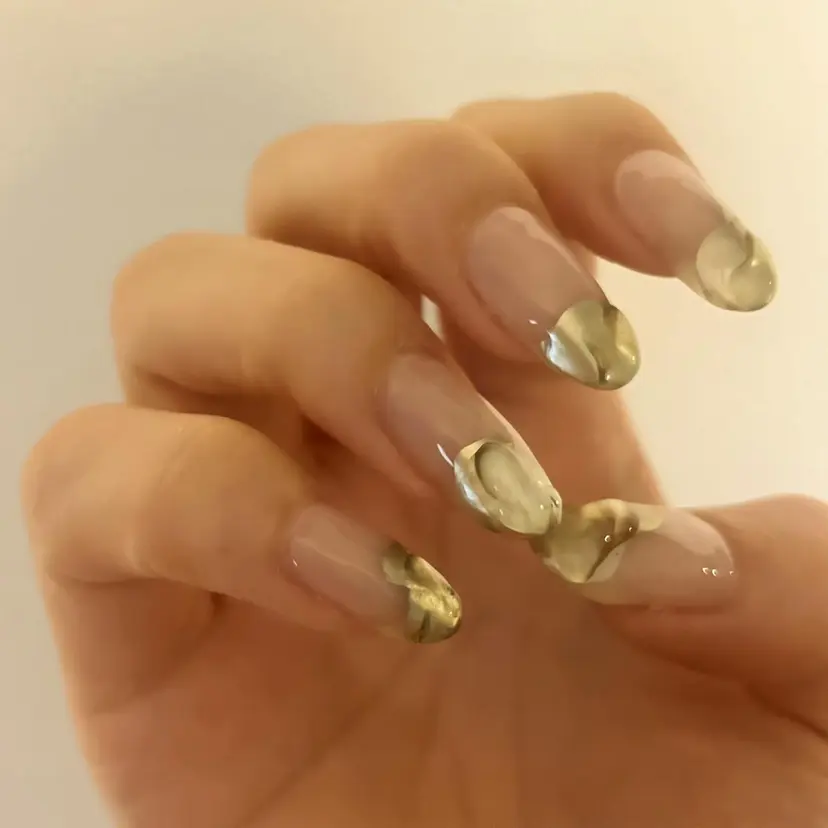 marie nailの掲載