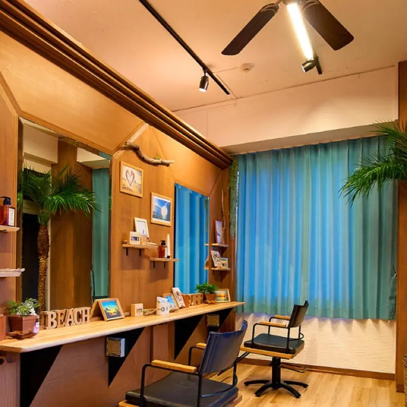 酸性縮毛矯正　美髪 特化サロン　八百村の掲載