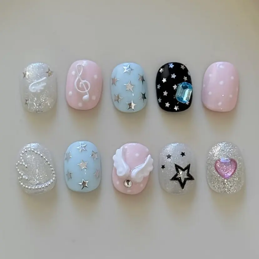 Best  nail 結衣の掲載