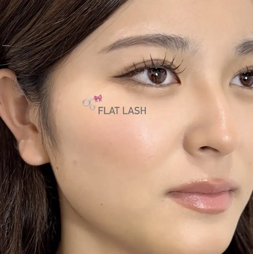 《YURI》似合わせ まつ毛/アイブロウの掲載