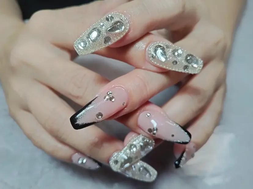 Wisteria Nail_Yukieの掲載