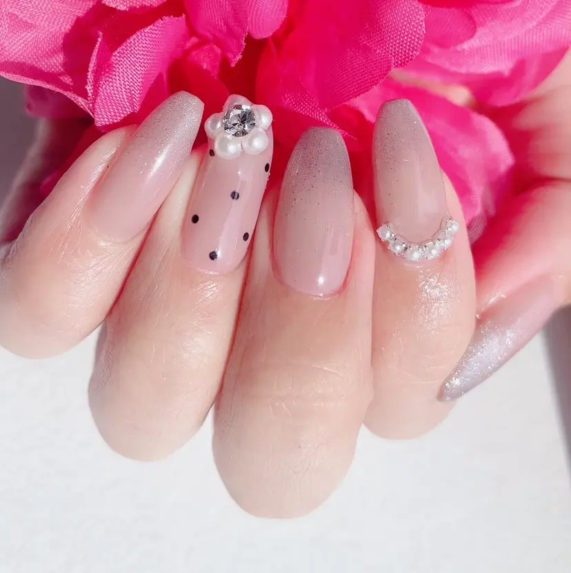 f  Nail 五日市駅北口の掲載